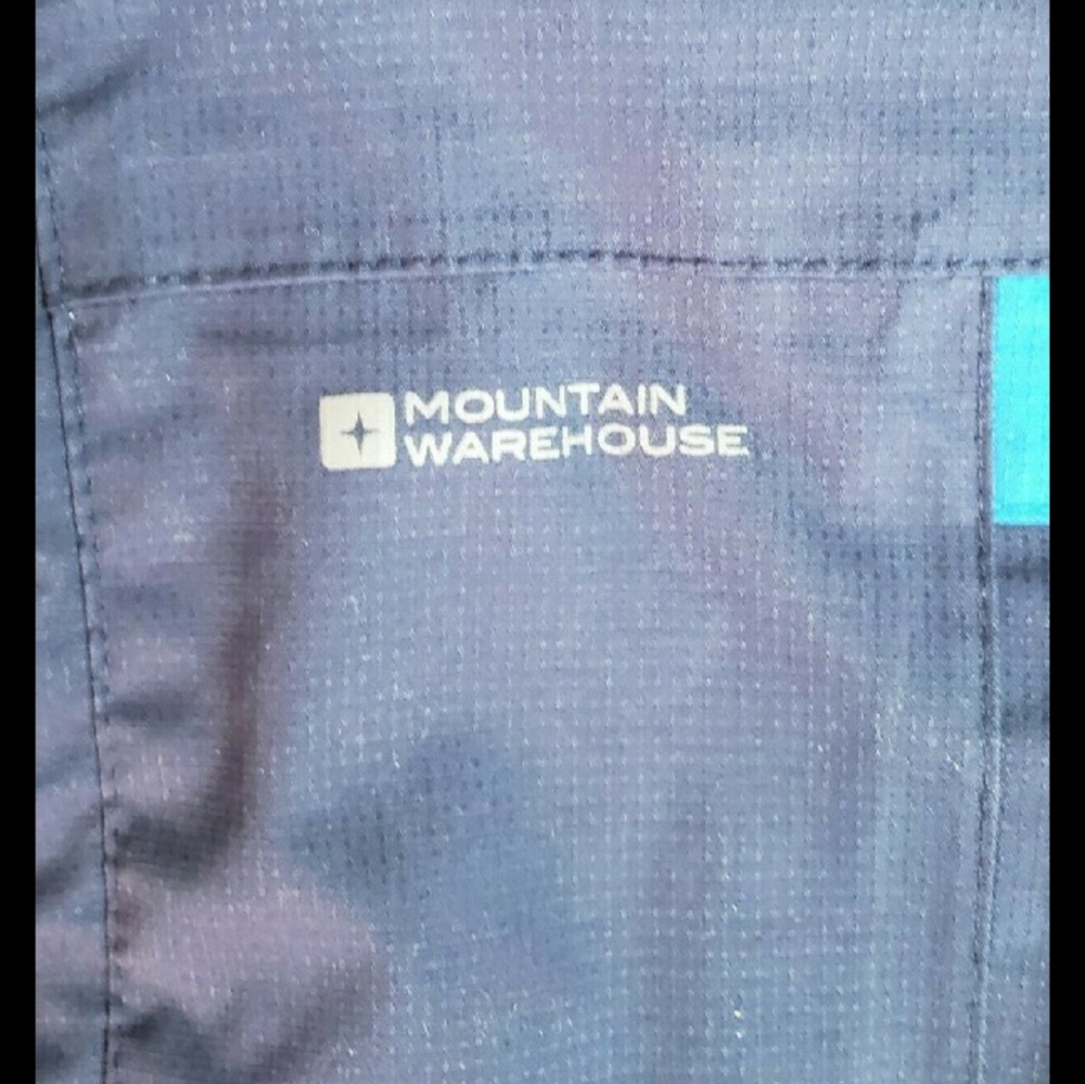 Mountain Hardware Jacket - Picture 3 of 4